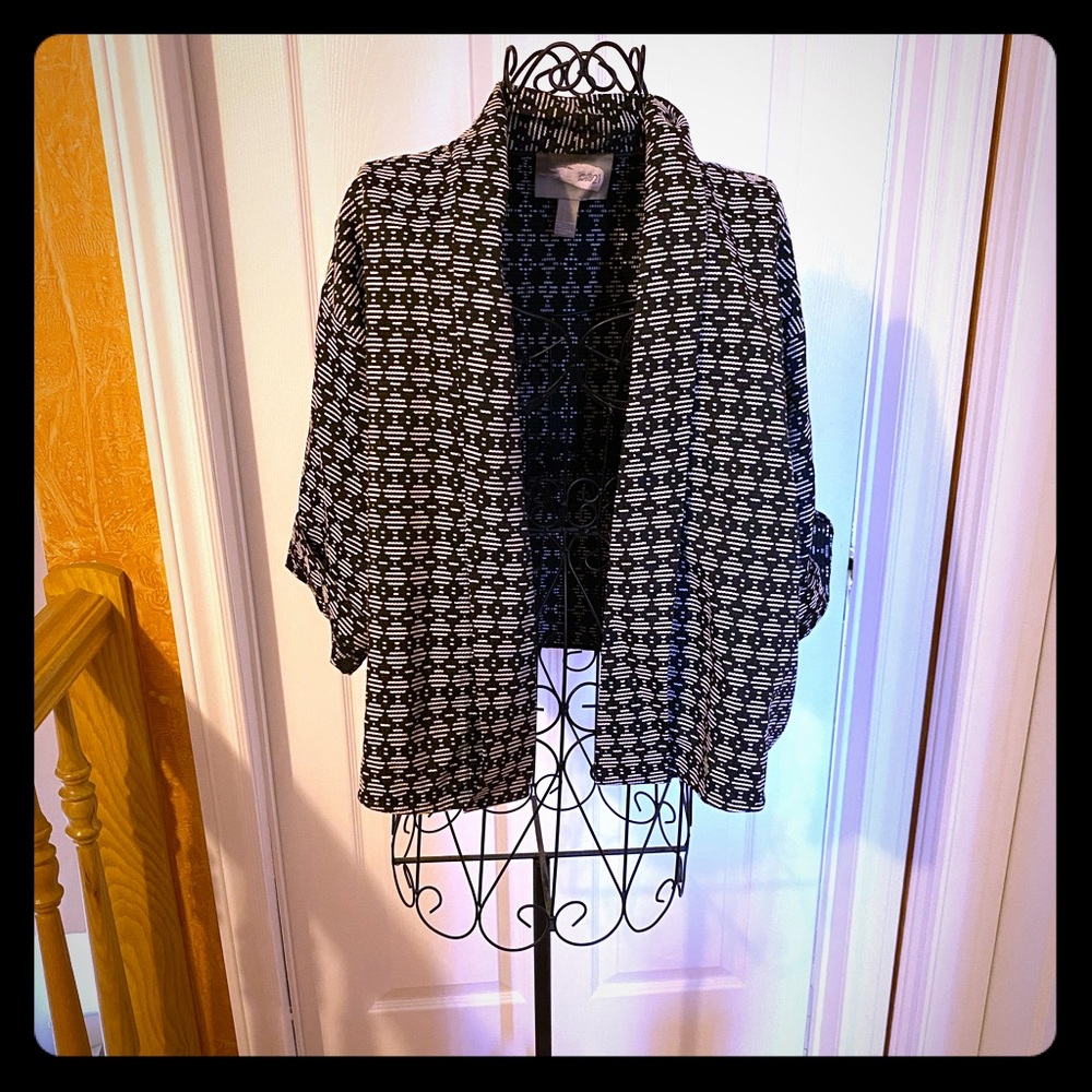 BLACK & WHITE Kimono jacket